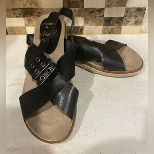 Hokus  Pokus  Cordial Sandals